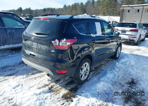 2018 Ford Escape Se z USA, uszkodzony, nr VIN 1FMCU9GDXJUA26433